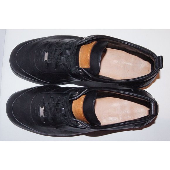 Louis Vuitton Leather Sneakers - Picture 14 of 16